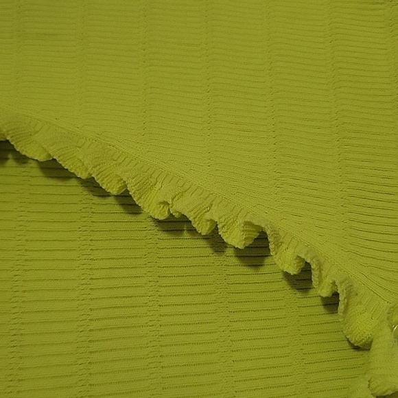 Women lime green button Up crop top size M - Picture 4 of 7